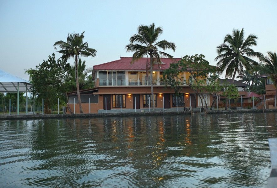 Grand Ayur Island Hotel Perumbalam Exterior foto